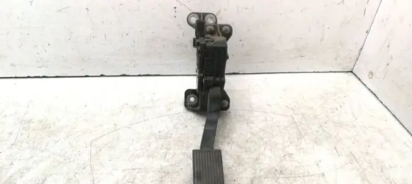 Nissan Pathfinder R51 Accelerator throttle pedal 18002EA000 6PV93390101 H34605