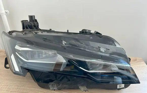 Peugeot 308 Headlight/headlamp 98491148 9839312180 9849114880