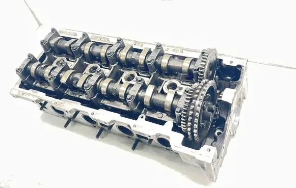 Mercedes-Benz C W204 Engine head A6460100820