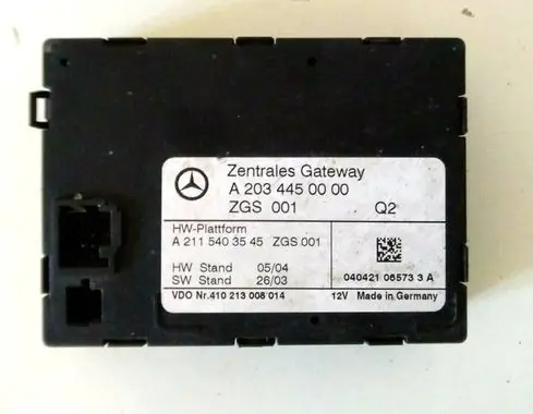 Mercedes-Benz E W211 Gateway control module A2034450000 A2115403545