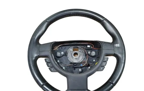 Opel Corsa C Steering wheel CV250281XXN