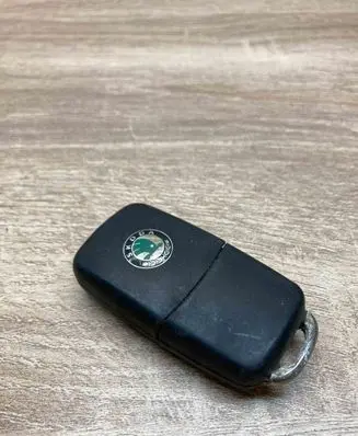 Skoda Octavia Mk1 (1U) Ignition key/card Black
