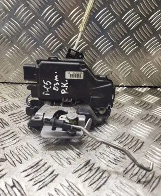 Audi A6 S6 C5 4B Front door lock 4B1837015G