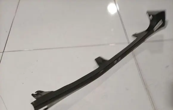 Volkswagen PASSAT B6 Other rear door trim element 3C5867766