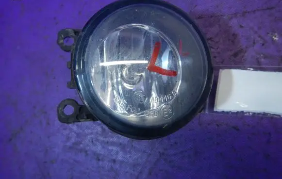 Renault Scenic II - Grand scenic II Front fog light 8200074008