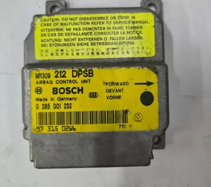 Mitsubishi Carisma Airbag control unit/module 0285001232 973150266 B0212