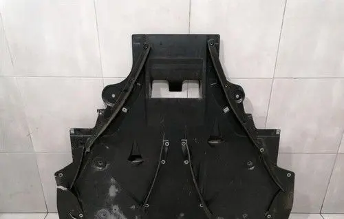 Ferrari F12 Berlinetta Gearbox bottom protection 88084400