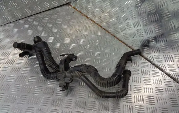 Ford Focus Air intake hose/pipe 9647768980