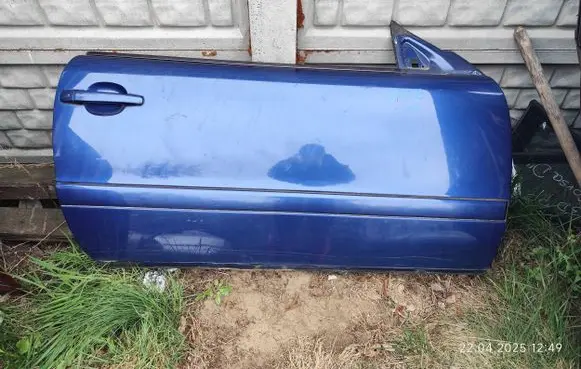 Mercedes-Benz CLK A208 C208 Door (2 Door Coupe) W208