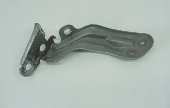 Renault Talisman Fender mounting bracket