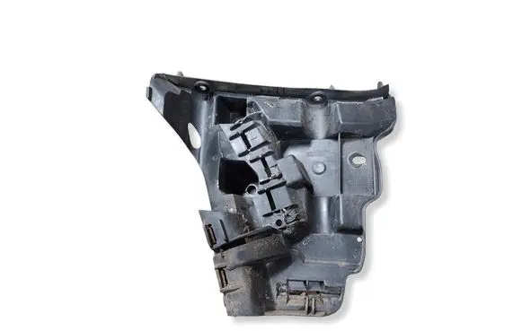Volvo XC70 Front bumper mounting bracket 31214961