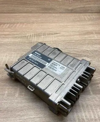 Audi A6 S6 C4 4A Engine control unit/module ECU 4A0907404A 0261200240
