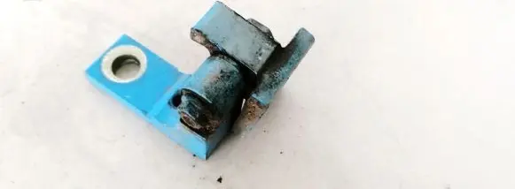 Fiat Panda II Front door upper hinge