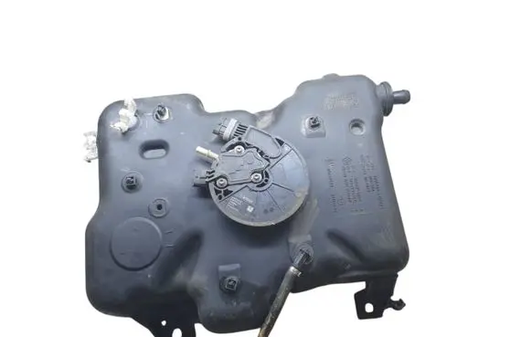 Renault Trafic III (X82) AdBlue liquid reservoir 172A21178R 72A22038R 172A28000R