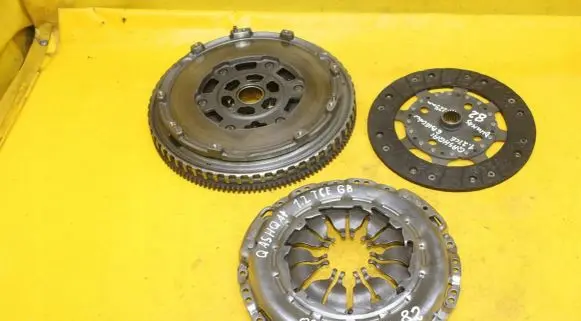 Nissan Qashqai Dual mass flywheel 