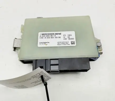 Mercedes-Benz E W238 Adblue control unit A0009004613 A0009016506