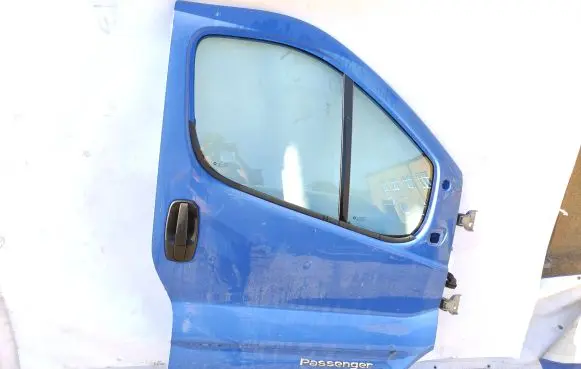 Renault Trafic II (X83) Front door