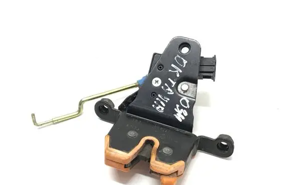 Skoda Octavia Mk1 (1U) Tailgate/trunk/boot lock/catch/latch 1U6827501C A141A