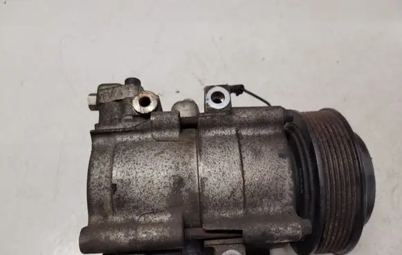 KIA Sorento Air conditioning (A/C) compressor (pump) 977013E300 HS18 JDXCA02