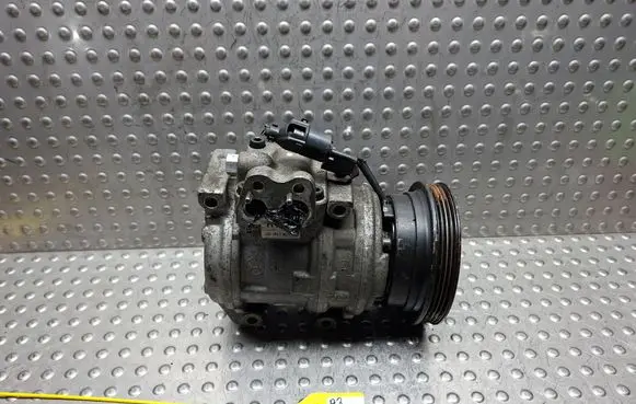Hyundai Elantra Air conditioning (A/C) compressor (pump) S27725697 1604013500