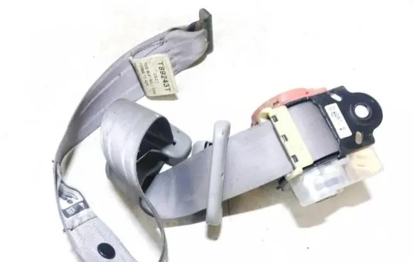 Mazda Premacy Rear seatbelt t89243t