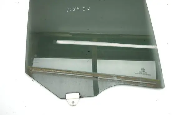 Mazda CX-5 Rear door window glass