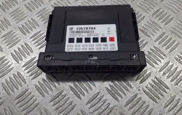Opel Insignia A Voice control module 13578704