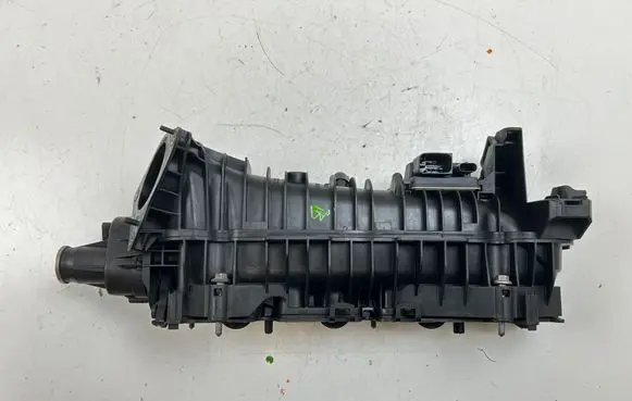 BMW 3 E90 E91 Intake manifold 7807991