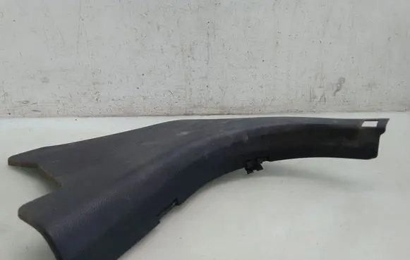 Mercedes-Benz E W212 Foot area side trim A2126800506