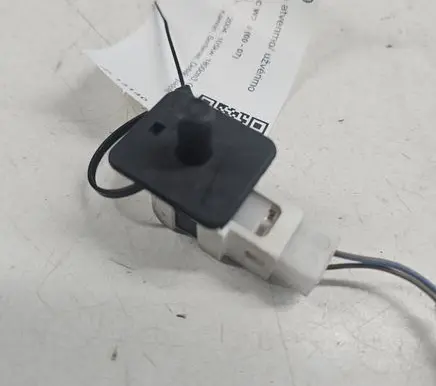 Mercedes-Benz C W203 Rear door sensor 2028209410