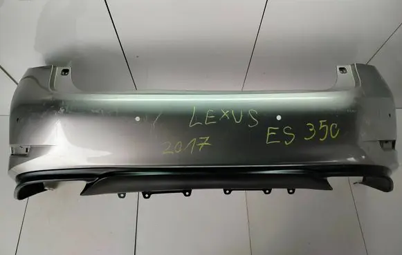 Lexus ES 300h (6th Gen) Rear bumper 5215933943