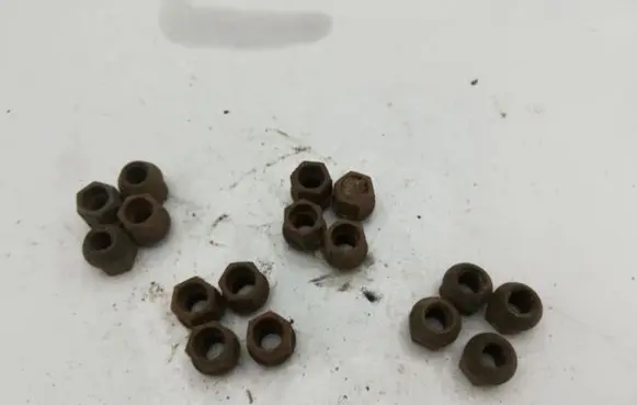 Chrysler Pacifica Nuts/bolts NOCODE