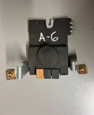 Audi A3 S3 A3 Sportback 8P Antenna control unit 8P3035225 12016100 AU350