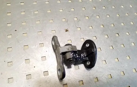 Volvo V50 Rear door upper hinge