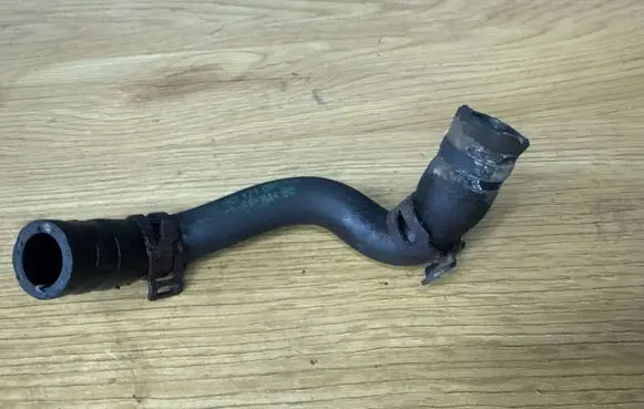 Skoda Octavia Mk2 (1Z) Engine coolant pipe/hose 1K0121096