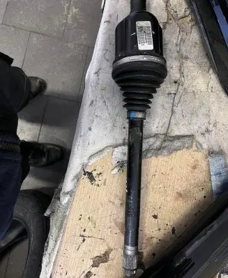 Jeep Cherokee Front driveshaft