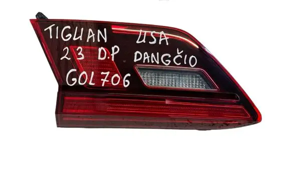 Volkswagen Tiguan Allspace Tailgate rear/tail lights 5NN945094