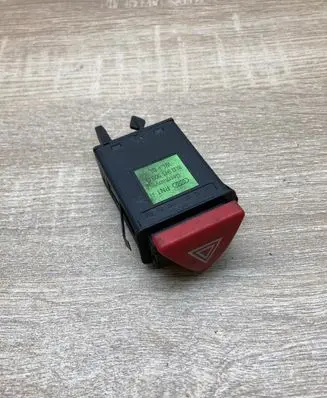 Audi A3 S3 8L Hazard light switch 8L0941509D