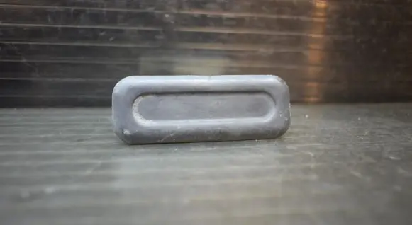 Tailgate opening switch