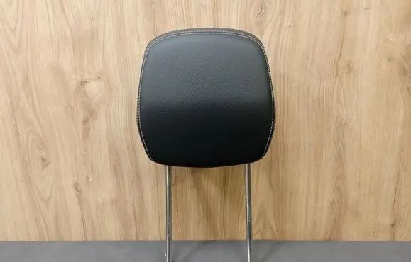 Mercedes-Benz E A207 Front seat headrest 