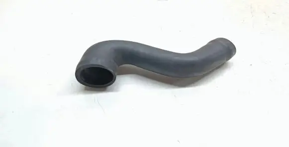 BMW 5 E39 Engine coolant pipe/hose