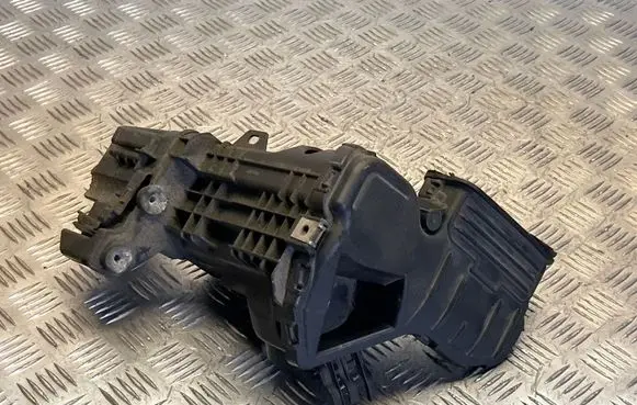 Peugeot 308 Intake resonator 9689014180 100453