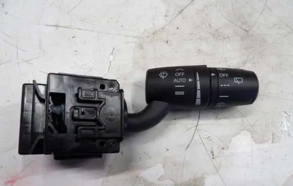 Mazda CX-3 Wiper switch 