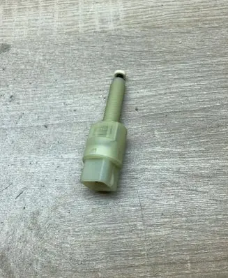 Audi A6 S6 C5 4B Brake pedal sensor switch 4A0945515A