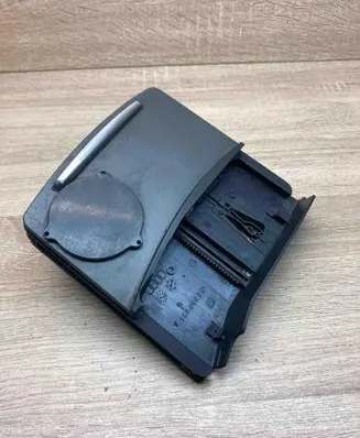 Audi A6 S6 C6 4F Car ashtray 4F2857951A