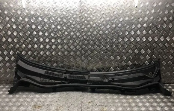 Mazda 6 Wiper trim GHP9507S1 K2443 GHP9507N1