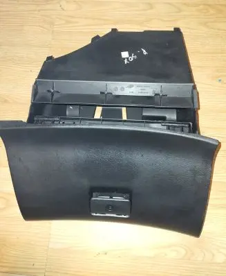 Peugeot 307 Glove box 9634503877