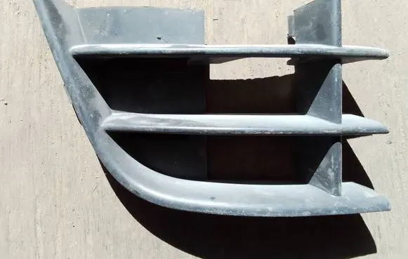 Skoda Fabia Mk2 (5J) Front bumper lower grill 5J0853666A