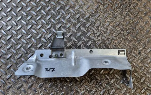 BMW 2 F44 Exhaust heat shield 8632101 8604896