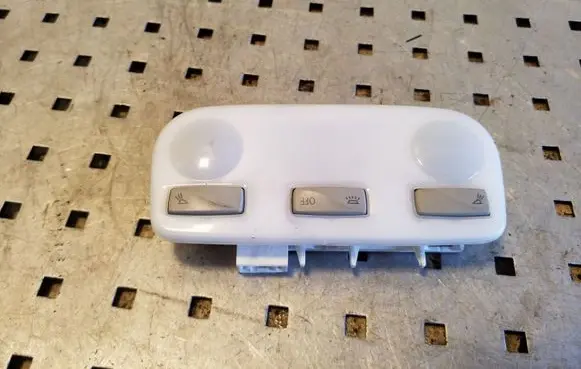Renault Megane III Front seat light